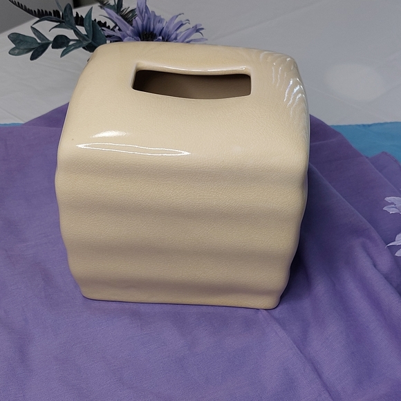 Woodland Ceramic Crackle Glaze Tissue Box Cover - Picture 3 of 7